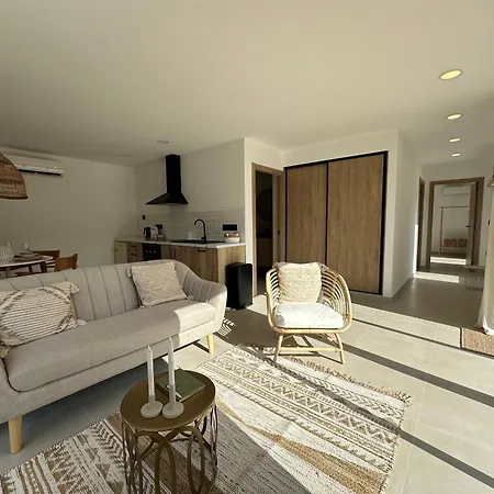 Punta Serra 펜션 *